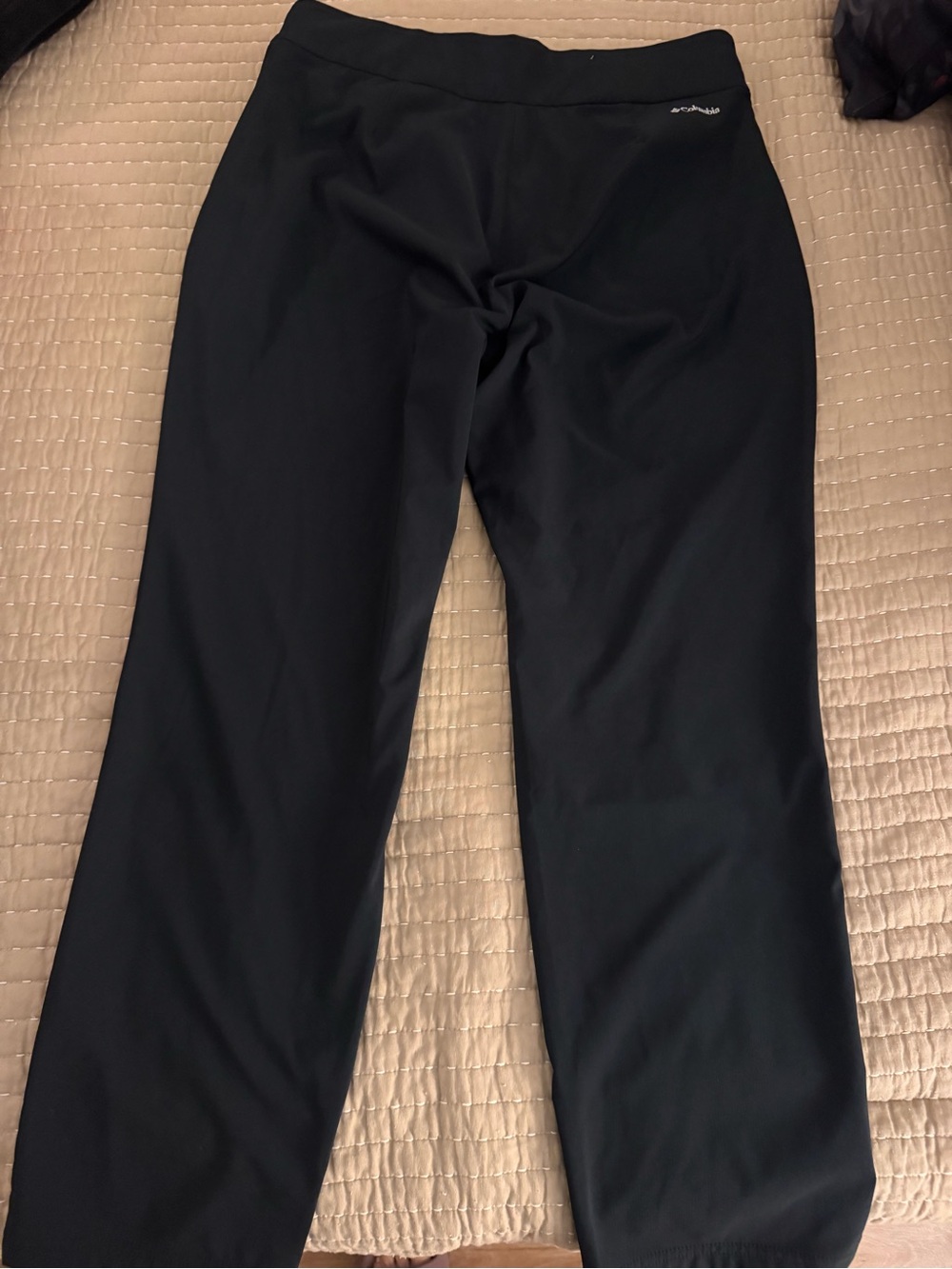 Columbia Women’s Black Stretch Travel Pants | Size Large | Worn Once - Picture 5 of 5